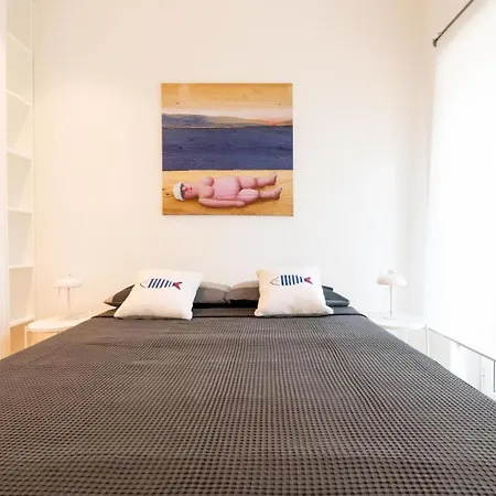 La Belle Maison Apartment